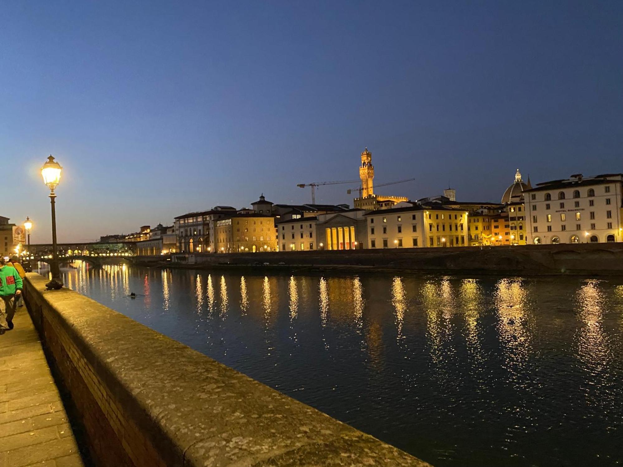 Un Bacio A Firenze Lägenhet Exteriör bild